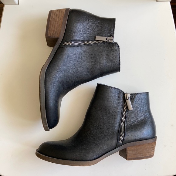 Kensie Shoes - EUC Kensie Ghita Black Leather Booties (6.5)